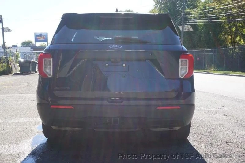 2022 Ford Explorer 6th Gen - Image 6 of 12