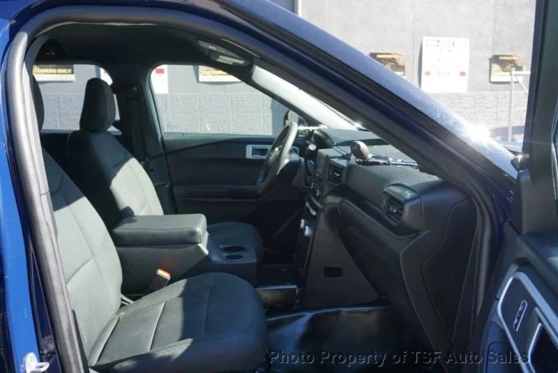 2022 Ford Explorer 6th Gen - Image 10 of 12