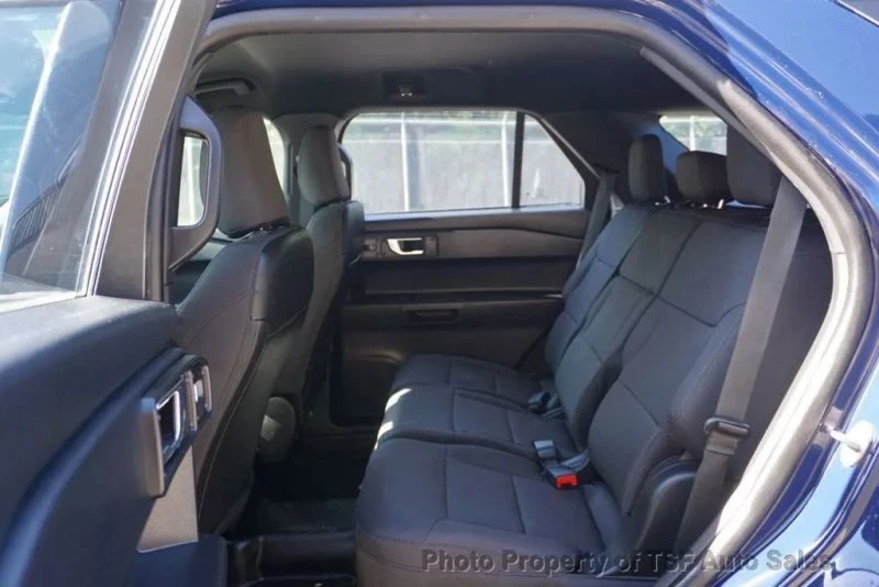 2022 Ford Explorer 6th Gen - Image 11 of 12