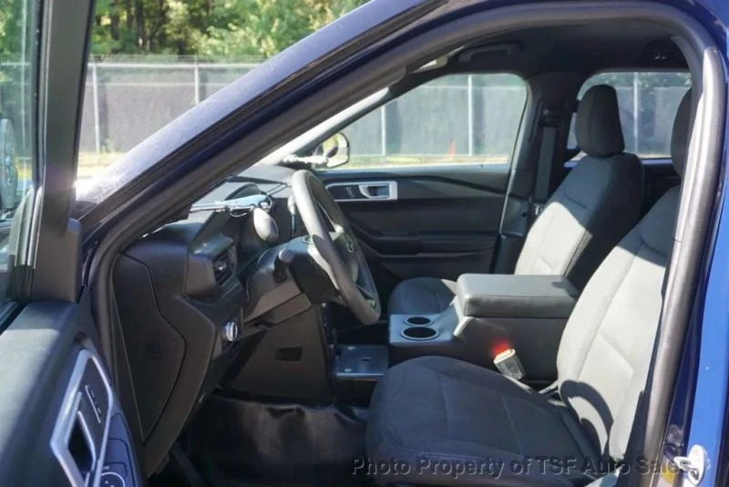 2022 Ford Explorer 6th Gen - Image 9 of 12