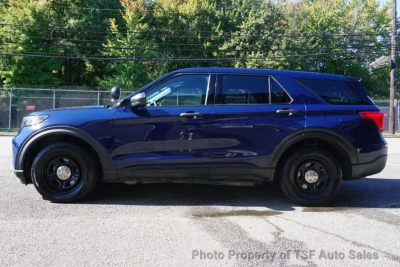 2022 Ford Explorer 6th Gen - Image 4 of 12