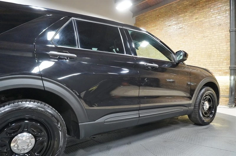2022 Ford Explorer 6th Gen - Image 13 of 21