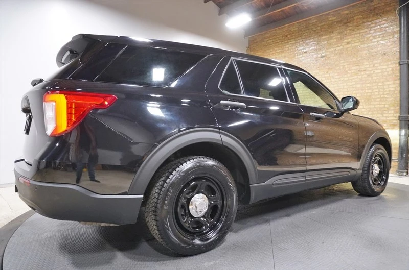 2022 Ford Explorer 6th Gen - Image 12 of 21