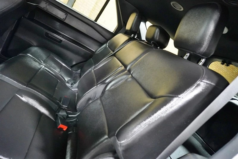 2022 Ford Explorer 6th Gen - Image 30 of 31