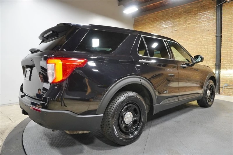 2022 Ford Explorer 6th Gen - Image 9 of 31