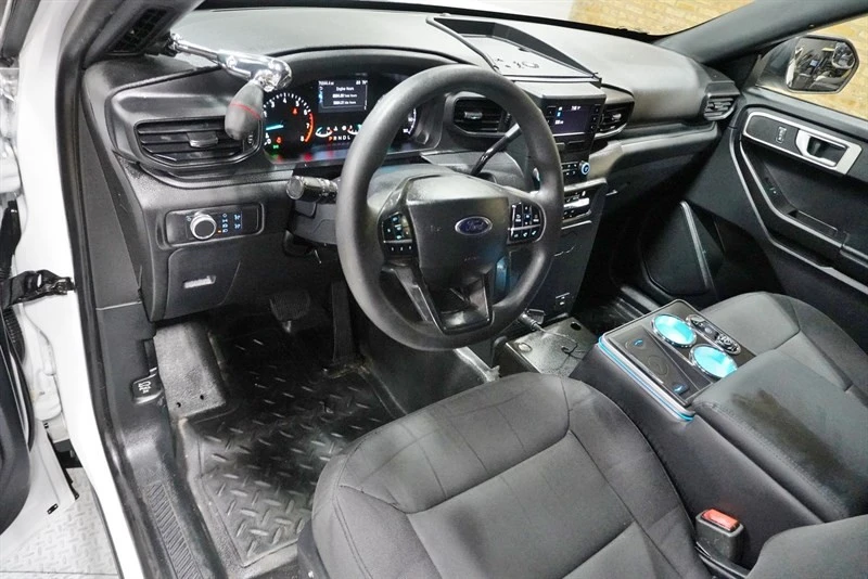 2022 Ford Explorer 6th Gen - Image 20 of 21