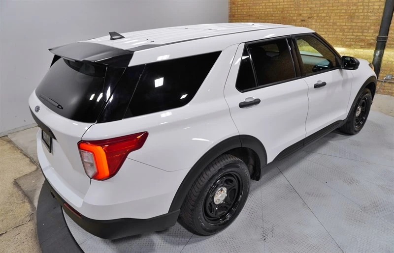 2022 Ford Explorer 6th Gen - Image 11 of 21