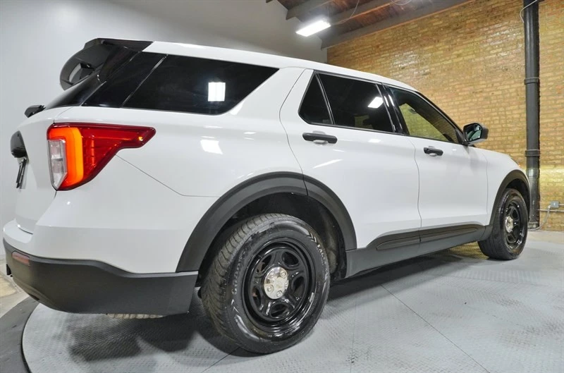 2022 Ford Explorer 6th Gen - Image 12 of 21