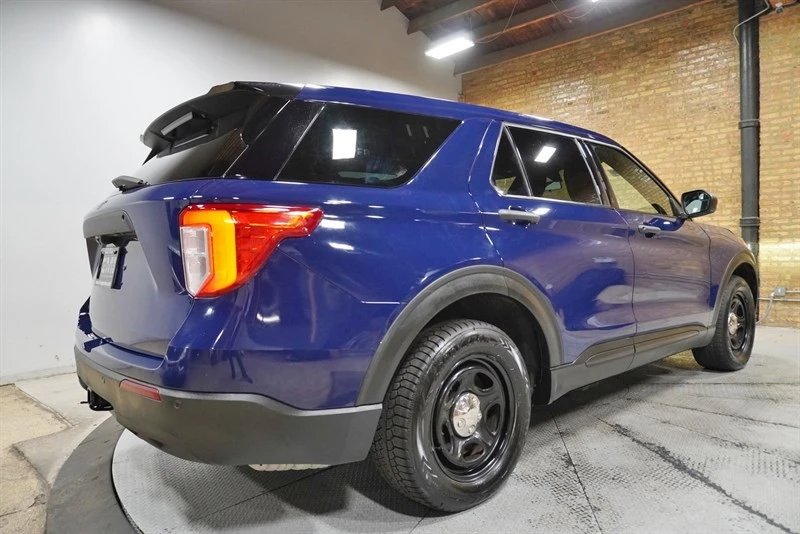 2022 Ford Explorer 6th Gen - Image 9 of 21
