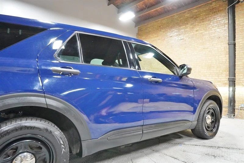2022 Ford Explorer 6th Gen - Image 12 of 21