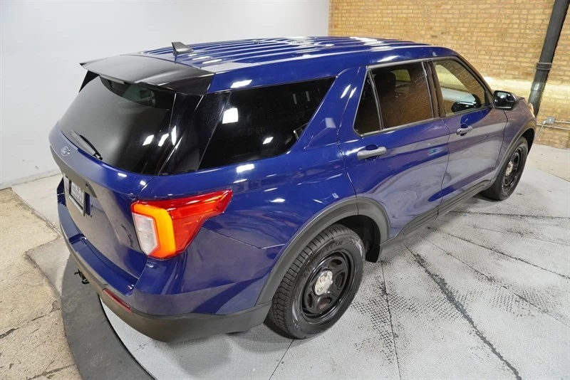 2022 Ford Explorer 6th Gen - Image 10 of 21