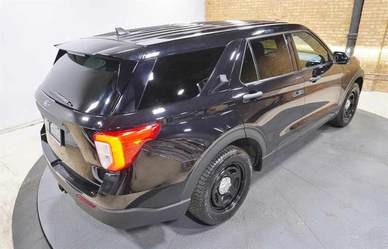 2022 Ford Explorer 6th Gen - Image 11 of 21