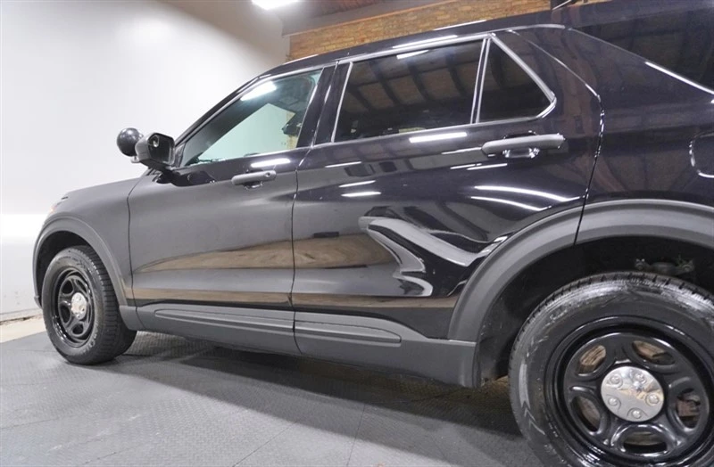 2022 Ford Explorer 6th Gen - Image 18 of 21