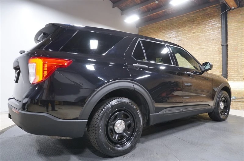 2022 Ford Explorer 6th Gen - Image 12 of 21