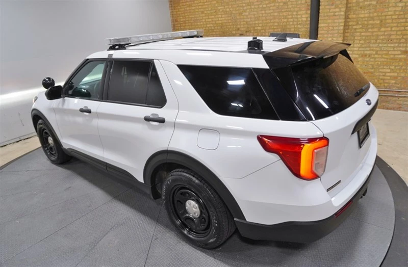 2022 Ford Explorer 6th Gen - Image 17 of 21
