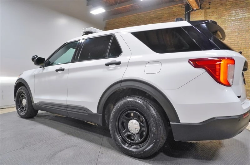 2022 Ford Explorer 6th Gen - Image 18 of 21