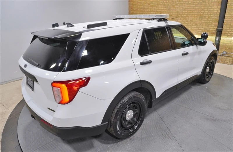 2022 Ford Explorer 6th Gen - Image 11 of 21