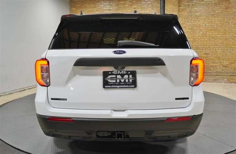 2022 Ford Explorer 6th Gen - Image 14 of 21