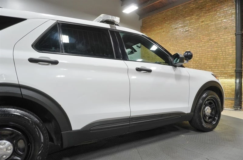 2022 Ford Explorer 6th Gen - Image 13 of 21