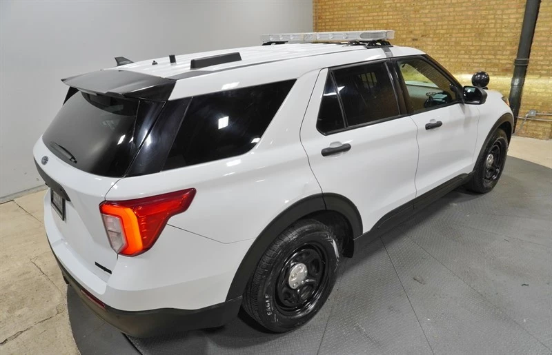 2022 Ford Explorer 6th Gen - Image 11 of 21