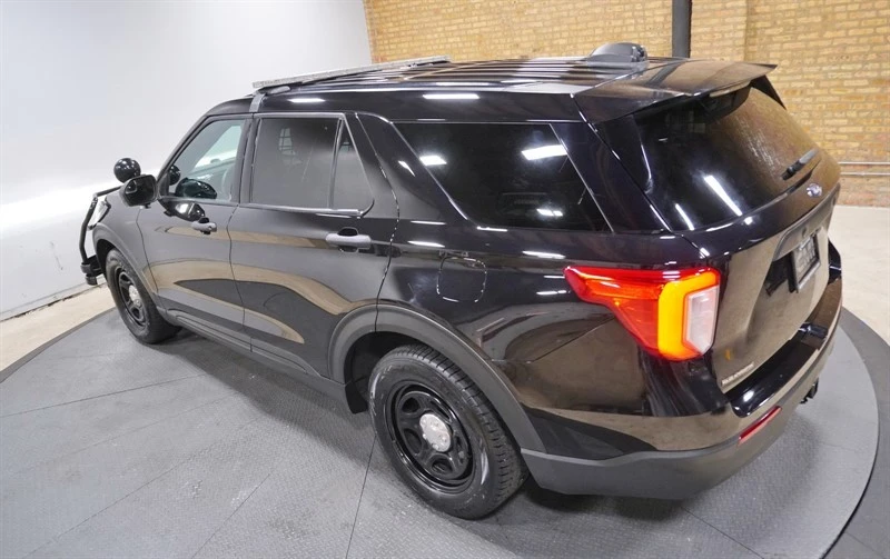 2022 Ford Explorer 6th Gen - Image 17 of 21