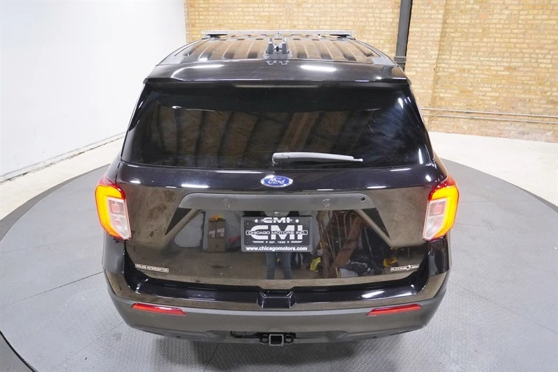 2022 Ford Explorer 6th Gen - Image 15 of 21