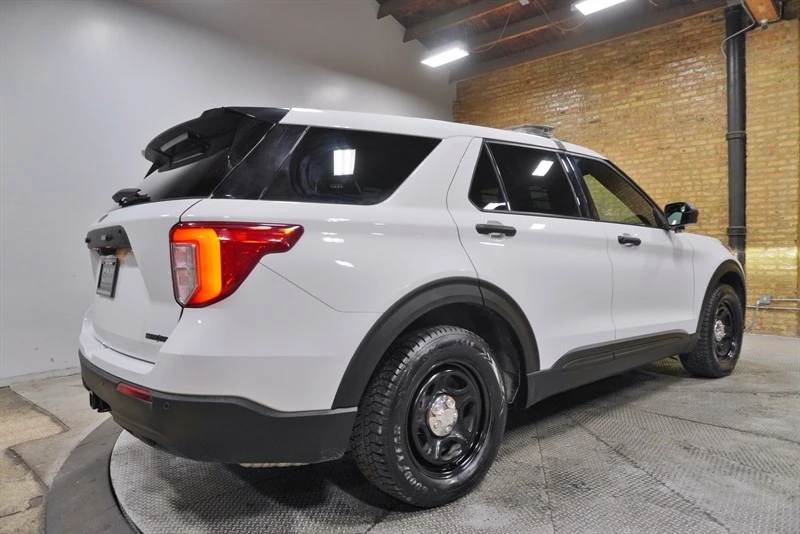 2022 Ford Explorer 6th Gen - Image 10 of 12