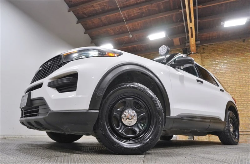 2022 Ford Explorer 6th Gen - Image 3 of 12