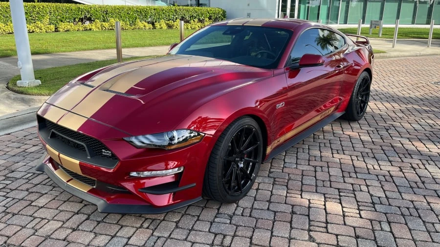 2022 Ford Shelby Mustang - Image 10 of 16