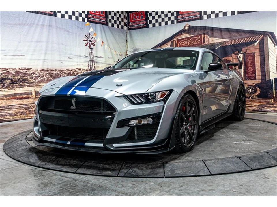 2022 Ford S550 Shelby Mustang GT500 - Image 2 of 31