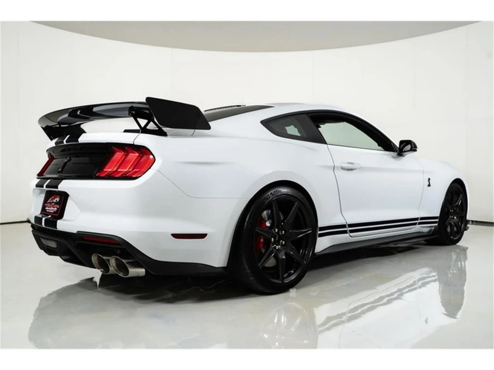 2022 Ford S550 Shelby Mustang GT500 - Image 13 of 31