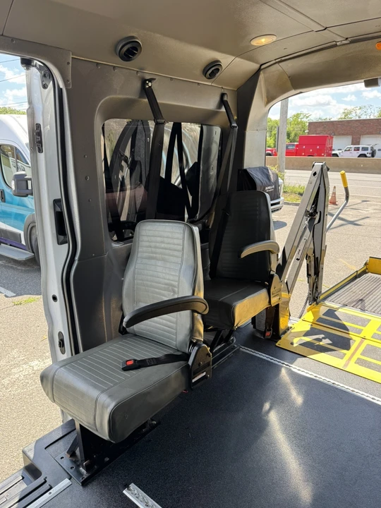 2022 Ford Transit - Image 29 of 31