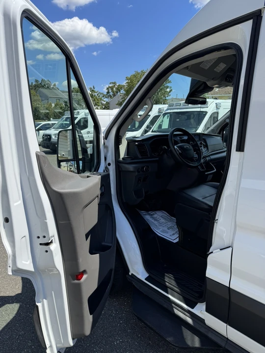 2022 Ford Transit - Image 10 of 31