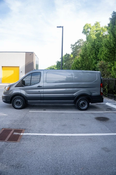 2022 Ford Transit - Image 2 of 14