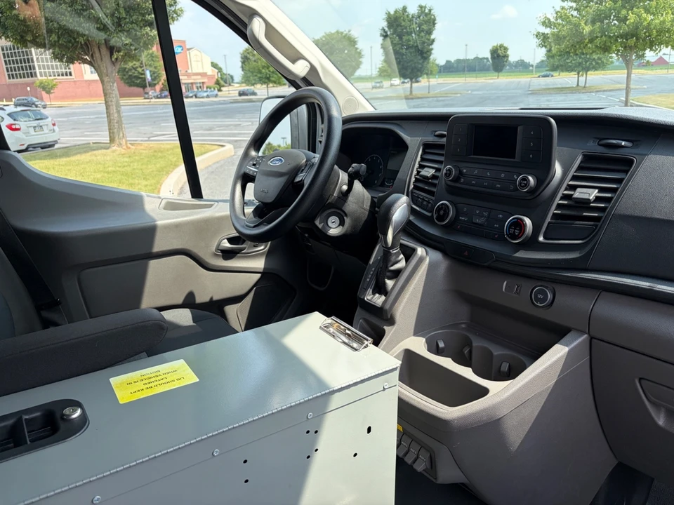 2022 Ford Transit - Image 25 of 31