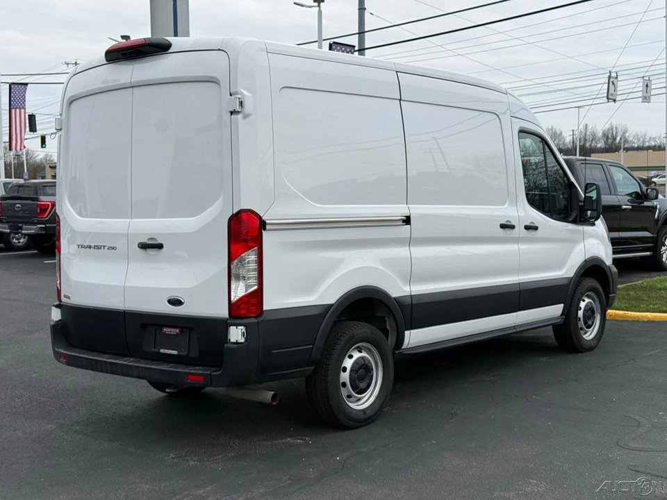 2022 Ford Transit - Image 3 of 12