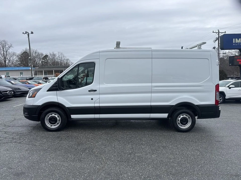 2022 Ford Transit - Image 2 of 12