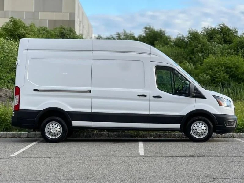 2022 Ford Transit - Image 8 of 12