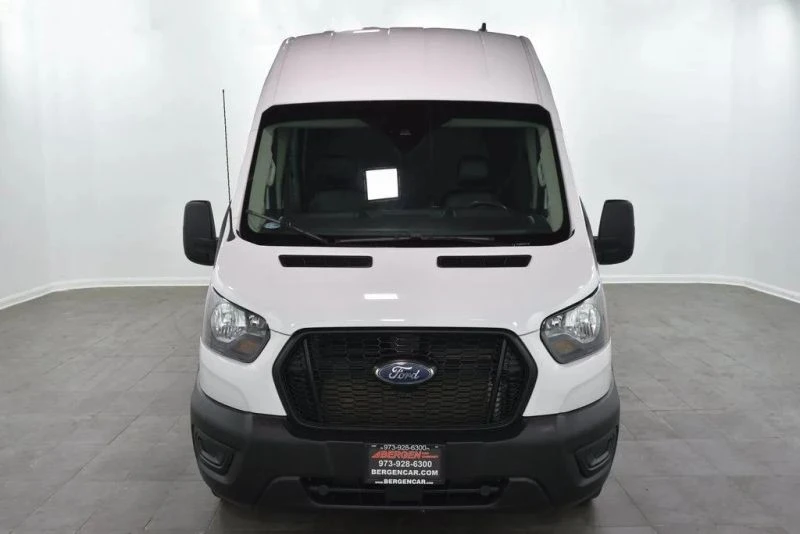 2022 Ford Transit - Image 2 of 12