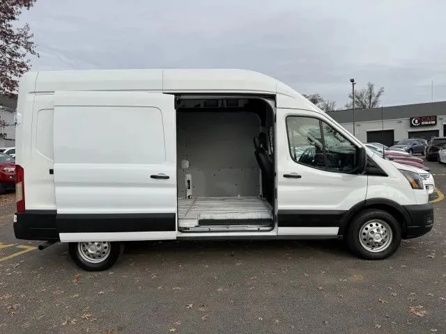 2022 Ford Transit - Image 9 of 12
