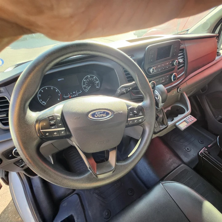 2022 Ford - Image 8 of 31
