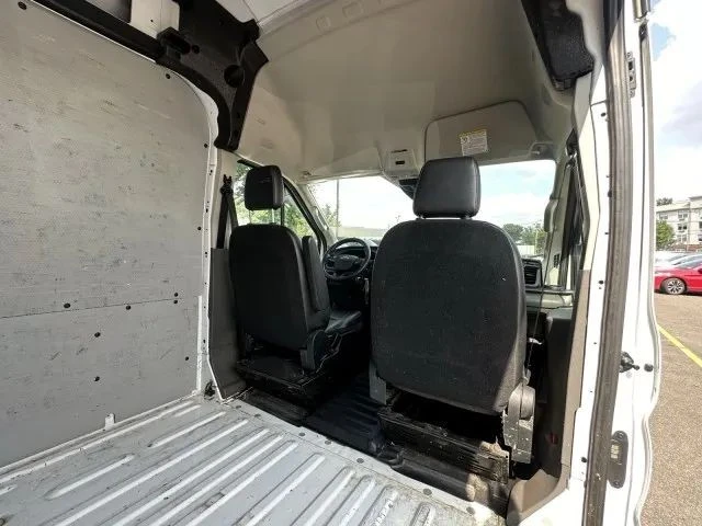 2022 Ford Transit - Image 11 of 12