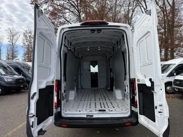 2022 Ford Transit - Image 5 of 12