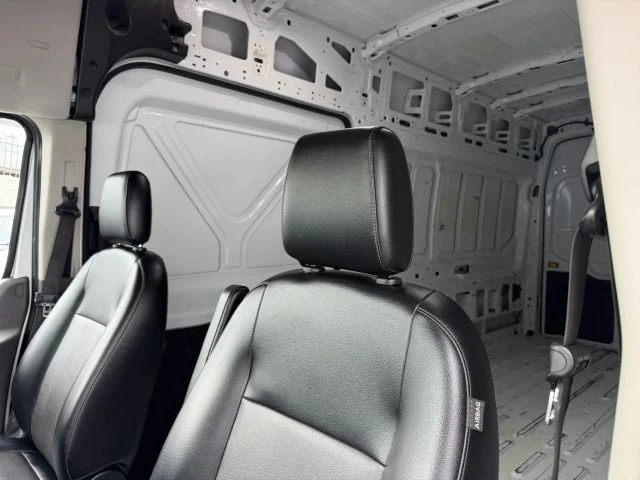 2022 Ford Transit - Image 16 of 29