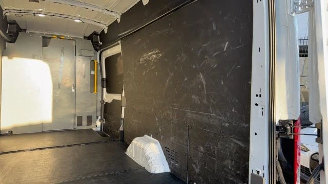 2022 Ford Transit - Image 18 of 27