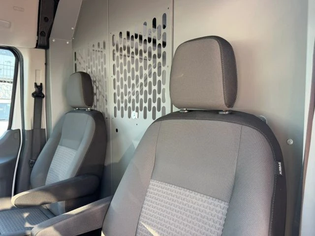 2022 Ford Transit - Image 17 of 31