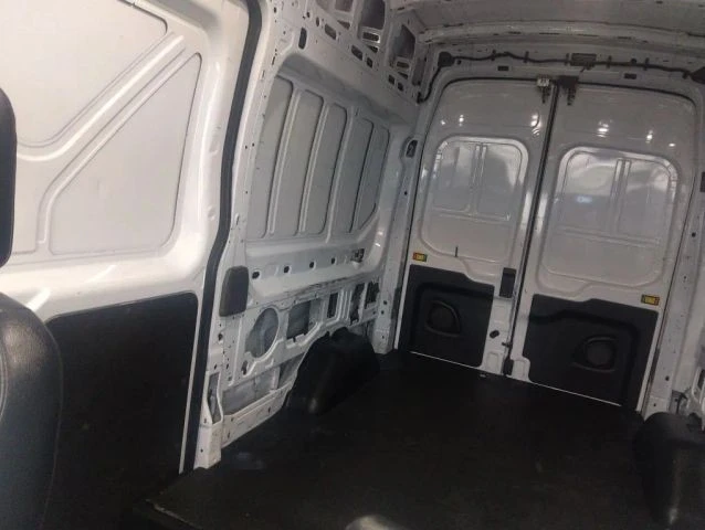 2022 Ford Transit - Image 16 of 31
