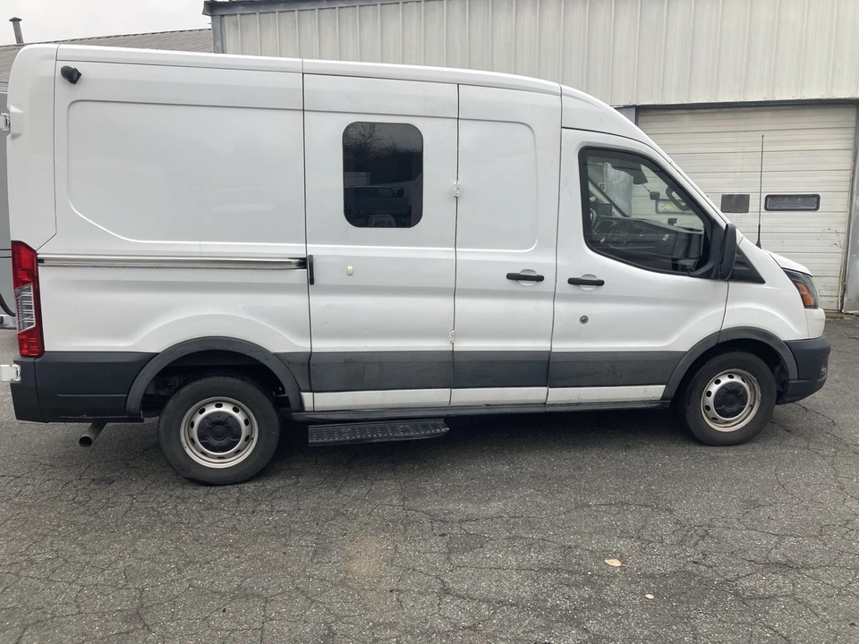2022 Ford Transit - Image 3 of 12