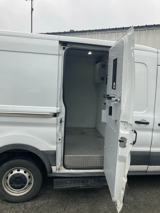 2022 Ford Transit - Image 4 of 12