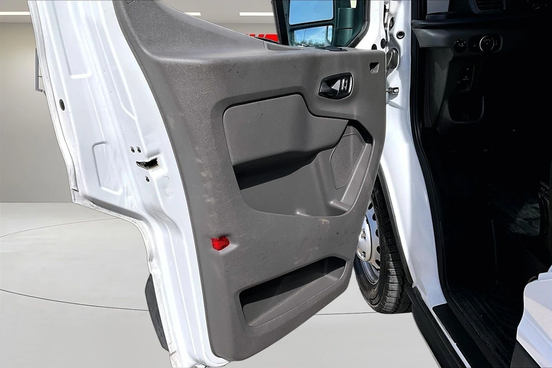 2022 Ford Transit - Image 23 of 31